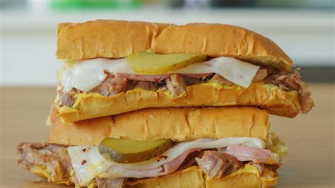 Panino Cubano con ingredienti