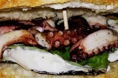 Panino col Polpo Pugliese