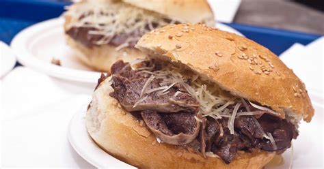Panino con la milza, street food palermitano