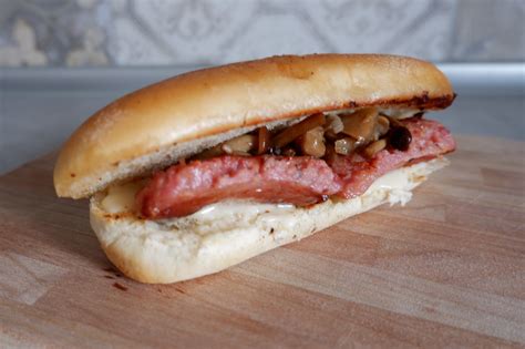 Panino con salsiccia