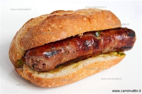 Panino con salsiccia di fegato
