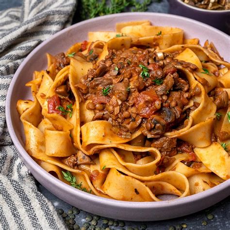 Pappardelle al Ragù di Salsiccia