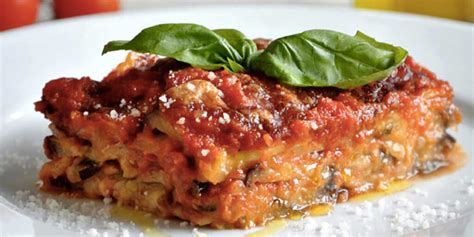 Parmigiana di zucchine di Cannavacciuolo