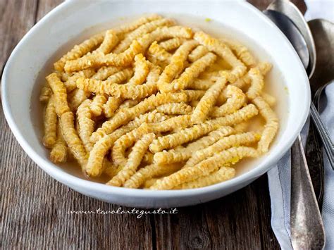 Passatelli in brodo