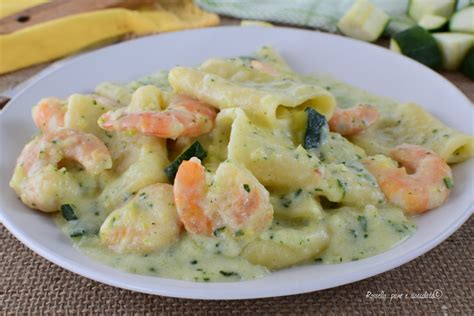 Pasta Crema di Zucchine e Gamberi