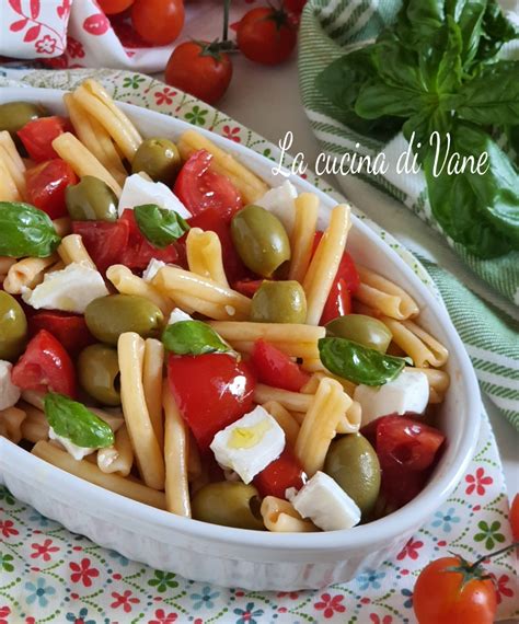 Pasta Fredda con Pomodorini e Mozzarella