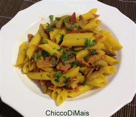 Pasta Funghi e Zafferano