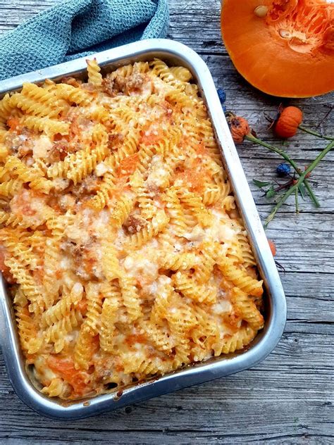 Pasta Zucca e Salsiccia al Forno