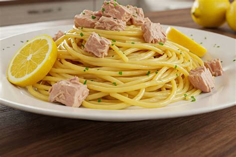 Pasta al tonno e limone