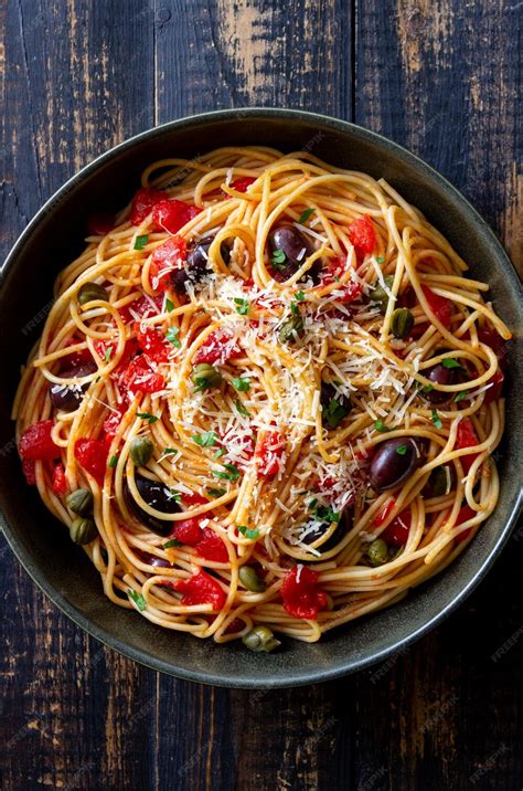 Pasta alla puttanesca