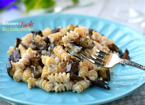 Pasta con Crema di Melanzane e Ricotta