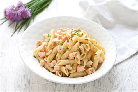 Pasta con Salmone e Panna Acida