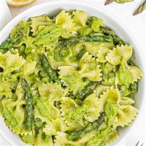 Pasta con asparagi