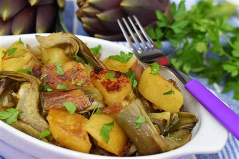 Pasta con carciofi e patate