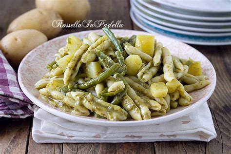 Pasta con fagiolini e patate alla calabrese