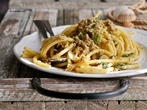 Pasta con le alici fresche