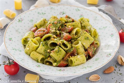 Pasta con pesto di rucola
