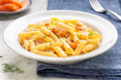 Pasta con salmone affumicato