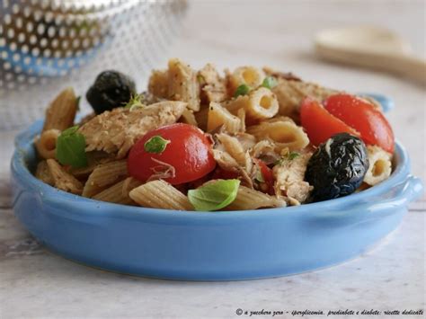 Pasta con sgombro fresco e pomodorini