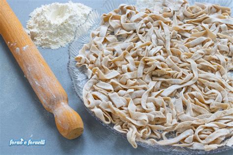 Pasta di farro fatta in casa