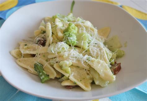 Pasta e cavoli alla barese