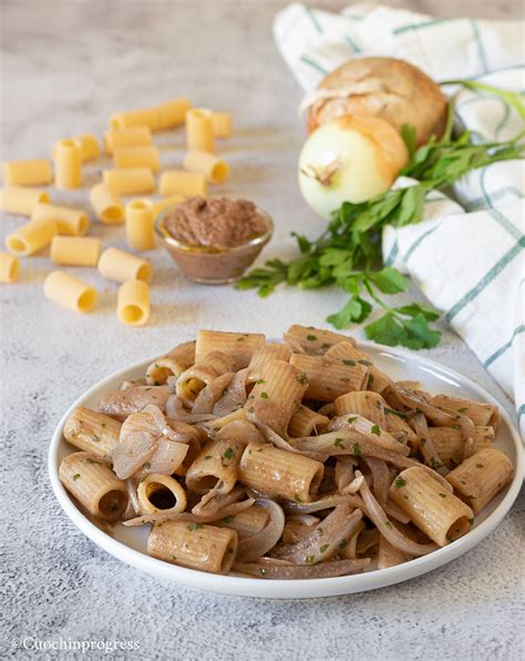 Pasta e cipolle