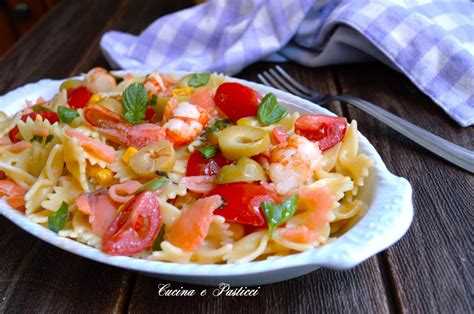Pasta fredda con salmone