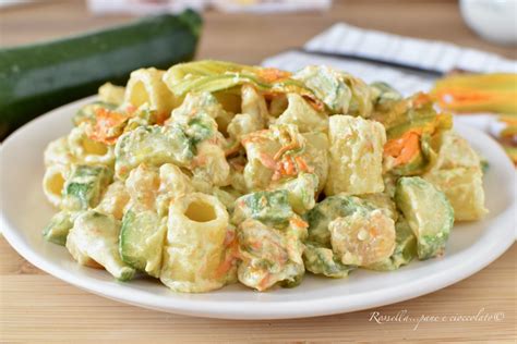 Pasta fredda con zucchine e philadelphia
