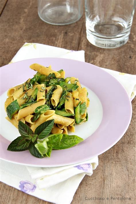 Penne con Zucchine e Menta
