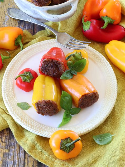 Peperoncini dolci ripieni