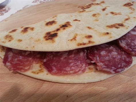 Piadina Salame e Stracchino