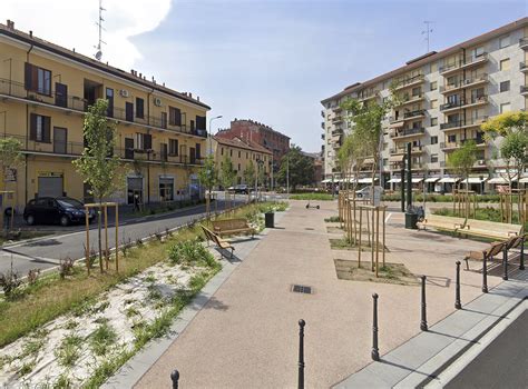 Piazza Corvetto a Milano
