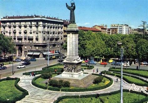 Piazza Risorgimento Milano