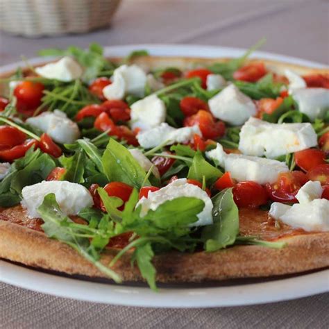 Pizza Bufala e Pomodorini