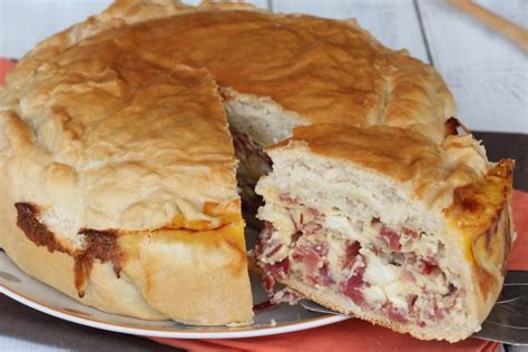 Pizza Chiena Napoletana