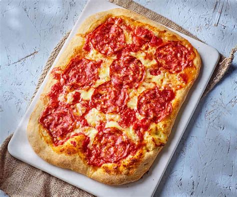 Pizza Salame Piccante
