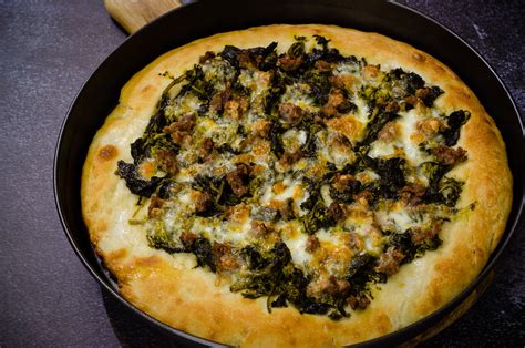 Pizza Salsiccia e Cime di Rapa