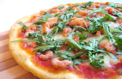 Pizza con Gamberoni e Rucola