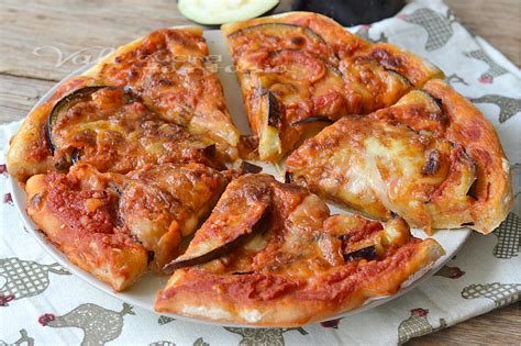 Pizza con Melanzane alla Parmigiana