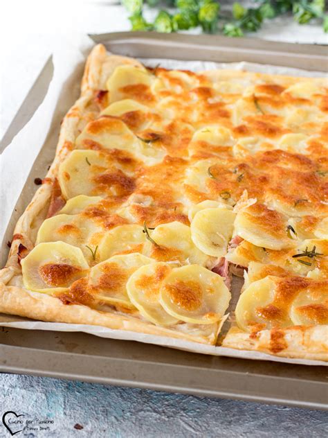 Pizza con Pasta Sfoglia, Patate e Prosciutto Cotto