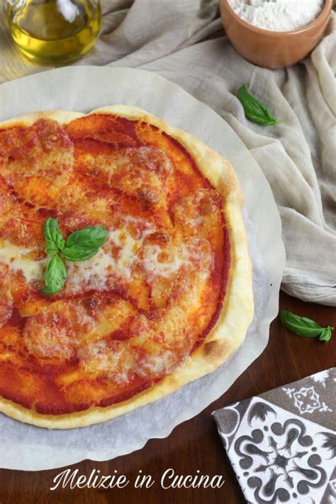 Pizza con pasta matta