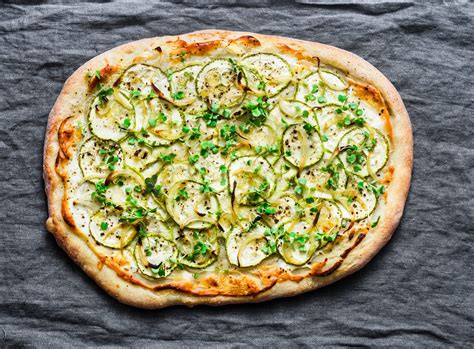 Pizza con zucchine