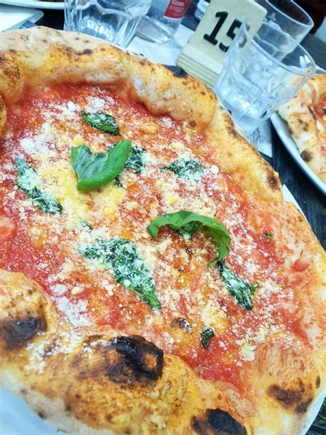 Pizza dell'Officina della Pizza