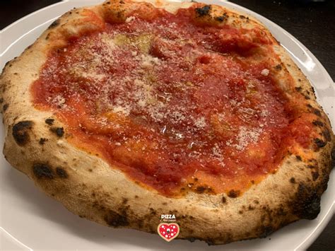 Pizza napoletana ad alta idratazione