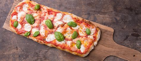 Pizza sulla pala