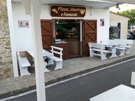 Pizze In Piazza Acciaroli