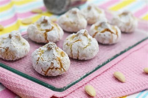 Pizzicotti alle Mandorle