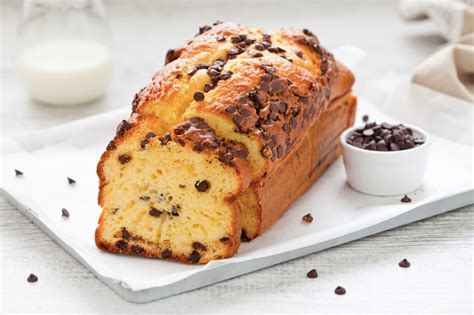 Plumcake allo Yogurt Greco e Gocce di Cioccolato