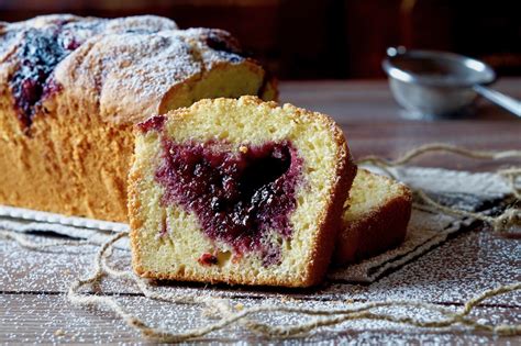 Plumcake con marmellata di ciliegie