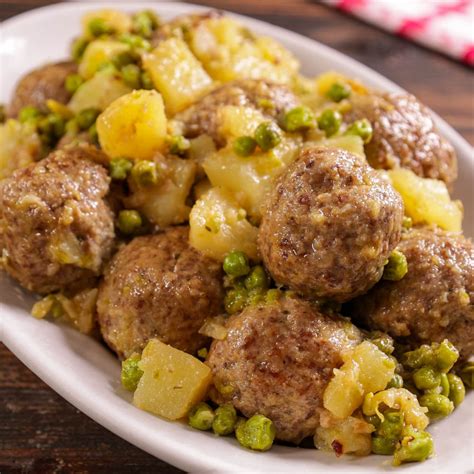 Polpette servite con contorni